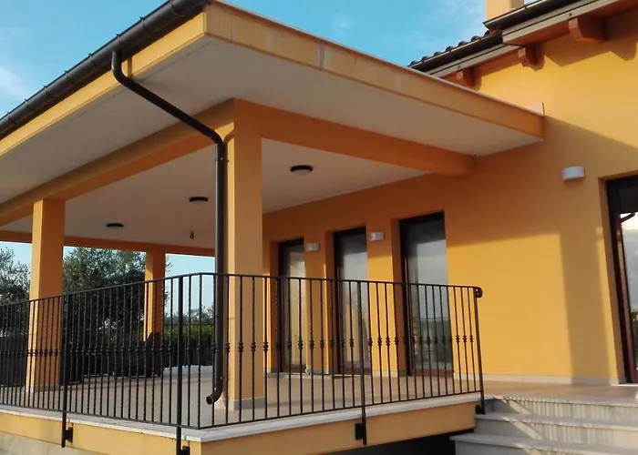 Casa de hóspedes Ortona Holiday B&B