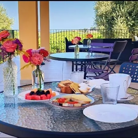 Ortona Holiday B&B Гостевой дом *